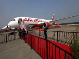 Singapore defends flag carrier's Air India bet, cites need to expand overseas