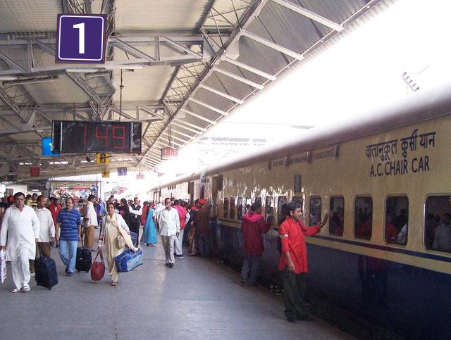 RailYatri raises pre-Series A round of funding from Helion, Omidyar & others