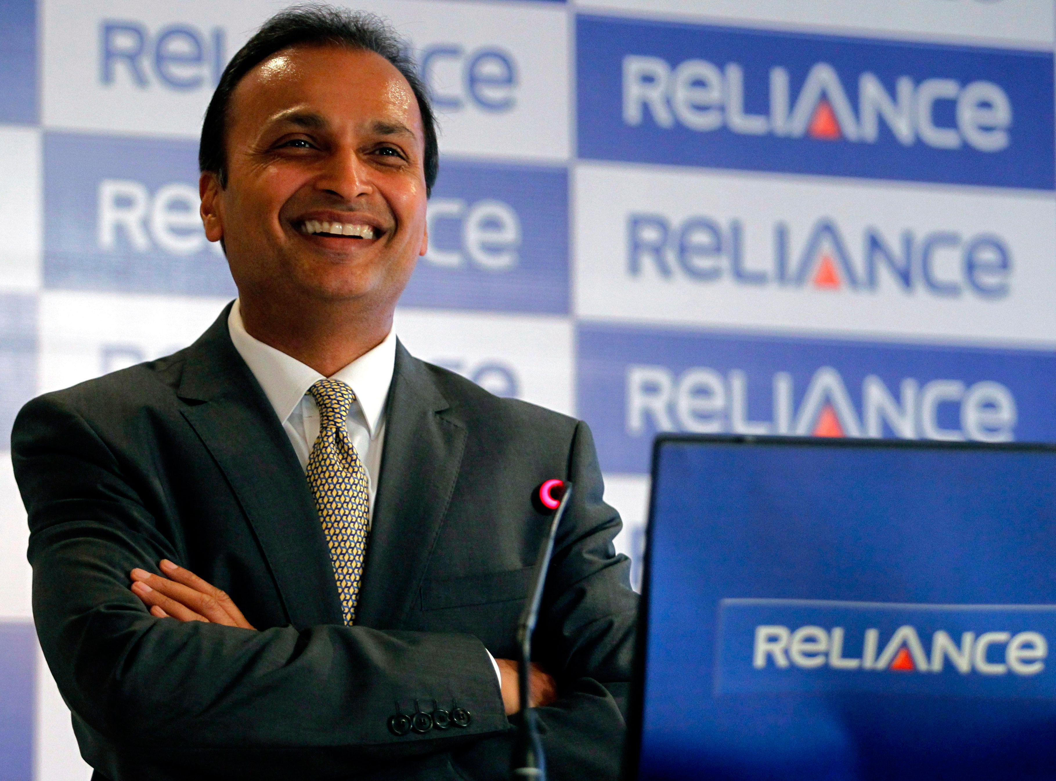 RCom, Reliance Jio in talks to share spectrum