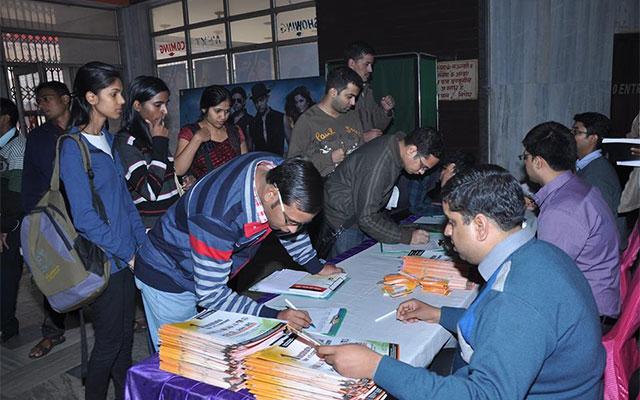 Career Launcher parent revives IPO plans, ups issue size