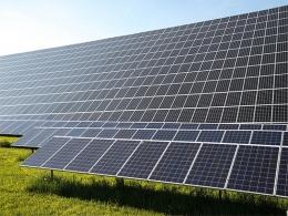 SunEdison to sell India projects, hires Rothschild to run sale process