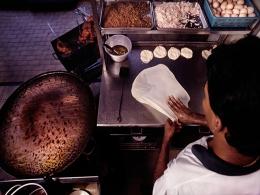 Angel investor backs late-night food delivery firm Bats on Delivery