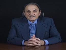 Nusli Wadia threatens to file defamation suit against Tata Sons