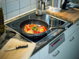 French winemaker Labruyère bets $5 mn on Sanjeev Kapoor's Wonderchef