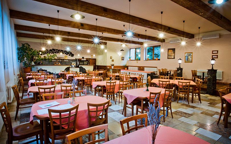 Lighthouse bets on quick service restaurant chain