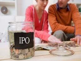 HDFC Life IPO nears halfway mark on day 1; GIC, Tata's UC-RNT fund among anchors