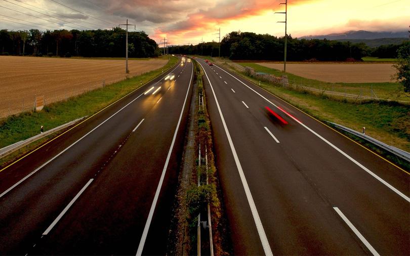 India’s first big-ticket TOT auction shows PE investors’ appetite for roads