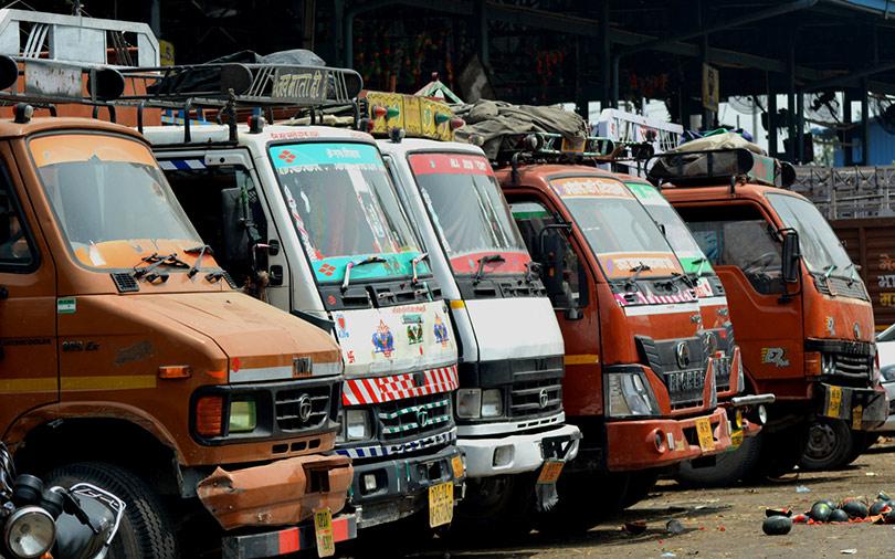 Logistics management startup FarEye acquires IoT platform Dipper