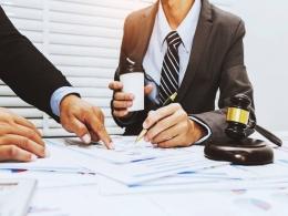 Law firms brace for chaos as coronavirus rattles businesses, dealmaking