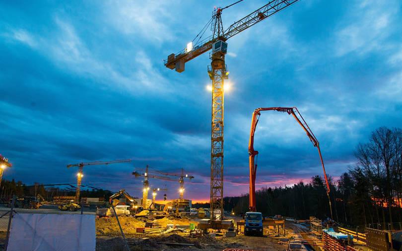 India infrastructure output grows 5.5% in February