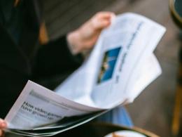 Indian newspapers cut jobs and salaries as lockdown hits ad revenue