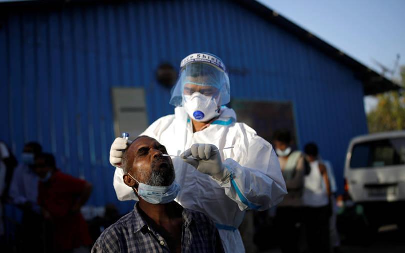 Delhi locks down as COVID chokes Indian health system