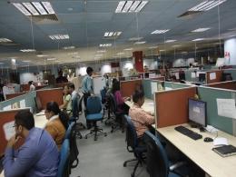 India's services activity grew robustly in Nov; price pressures intensify