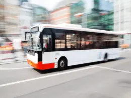 Ixigo invests in e-bus startup FreshBus