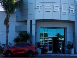 Grapevine: Tesla India head quits; BluSmart investors weigh biz revival