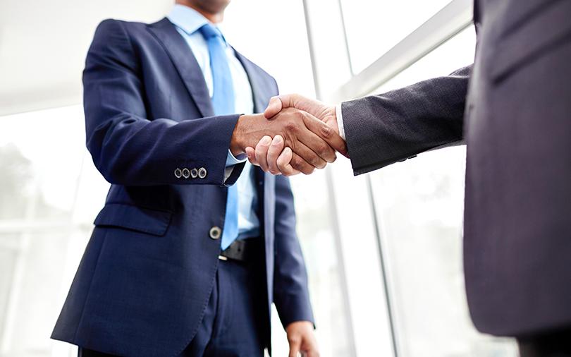 Stock market investor Shivanand Mankekar backs a tech startup