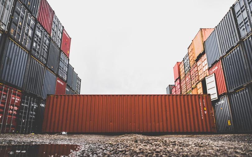 India's trade deficit widens in January on rise in gold imports