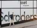Schroders agrees $13.5 bn sale to Nuveen as family sells out