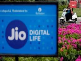 Reliance Jio hires 17 banks for IPO, will raise no new funds